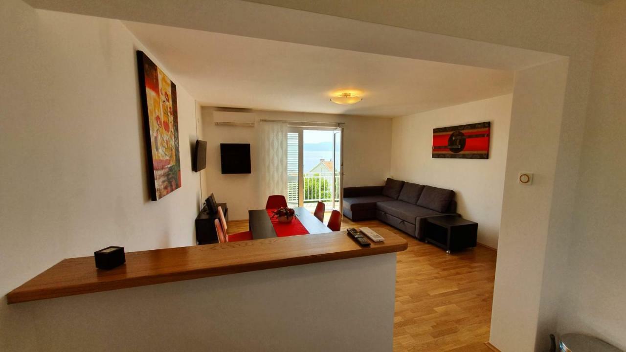 Apartment Bella Mare Novi Vinodolski Exterior photo